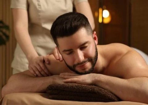 Masaje Descontracturante en Málaga – Elena Quispe